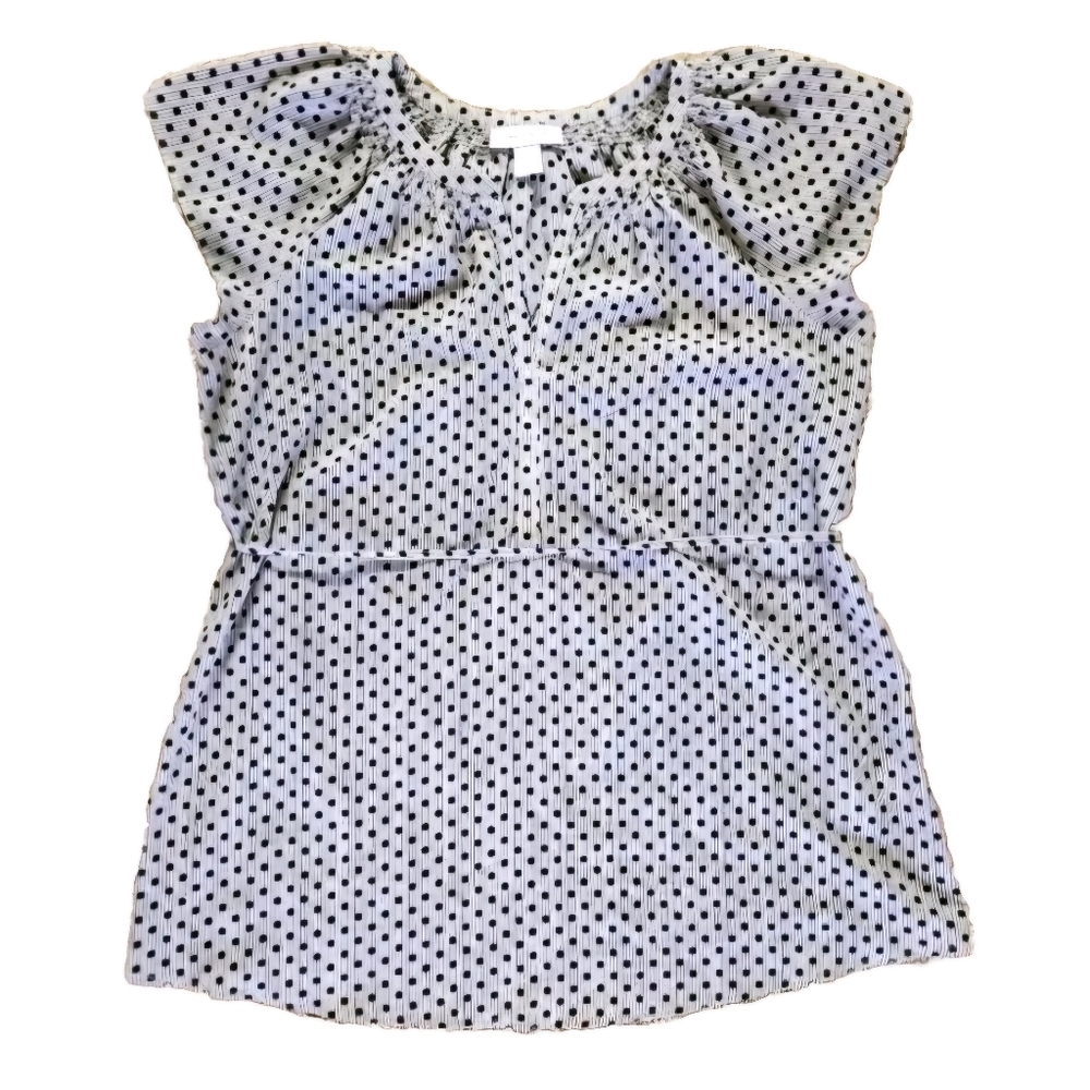 Motherhood Maternity polka-dot cap sleeve blouse Size M Colors black and white